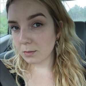 Meet your Posher, Audrey